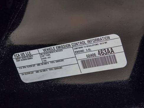 Used 2019 Dodge Durango GT image 27