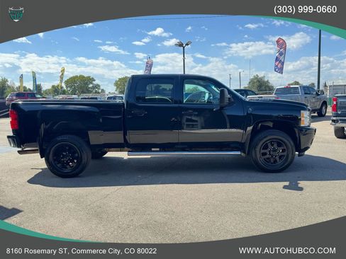 Used 2013 Chevrolet Silverado 3500 LTZ w/ LTZ Plus Package image 4