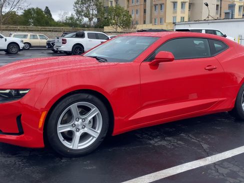 Used 2023 Chevrolet Camaro LT image 8