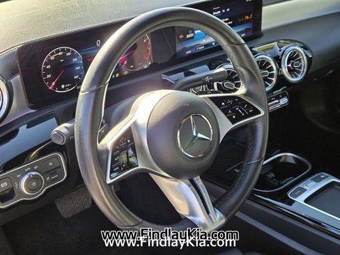 Used 2025 Mercedes-Benz CLA 250 image 23