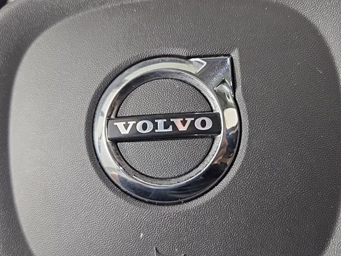 Certified 2023 Volvo XC90 B6 Plus AWD/4WD image 35