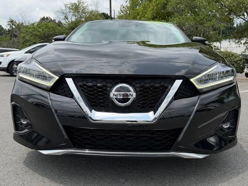 Used 2021 Nissan Maxima Platinum w/ Sport Mat Group FWD image 2