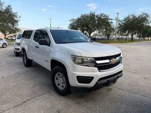 Used 2018 Chevrolet Colorado W/T w/ WT Convenience Package RWD image 7
