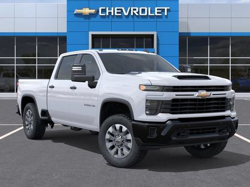 New 2026 Chevrolet Silverado 2500 Custom w/ Custom Value Package AWD/4WD image 7