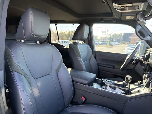 Used 2025 Lexus GX 550 550 Overtrail+ image 25