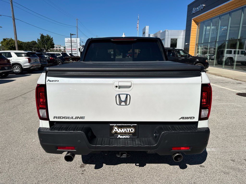 Used 2023 Honda Ridgeline Black Edition image 9