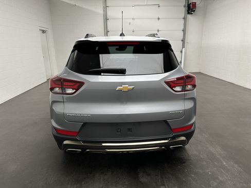 Used 2023 Chevrolet TrailBlazer ACTIV w/ Convenience Package FWD image 8