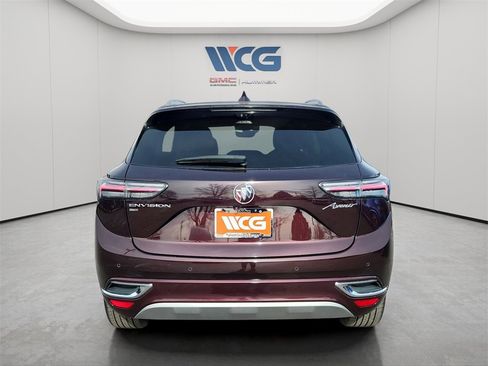 Used 2022 Buick Envision Avenir w/ Technology Package II image 12