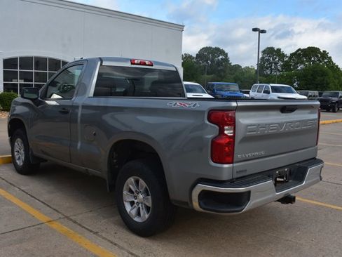 Used 2025 Chevrolet Silverado 1500 W/T w/ Trailering Package AWD/4WD image 7