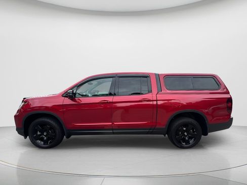Used 2025 Honda Ridgeline Black Edition image 8
