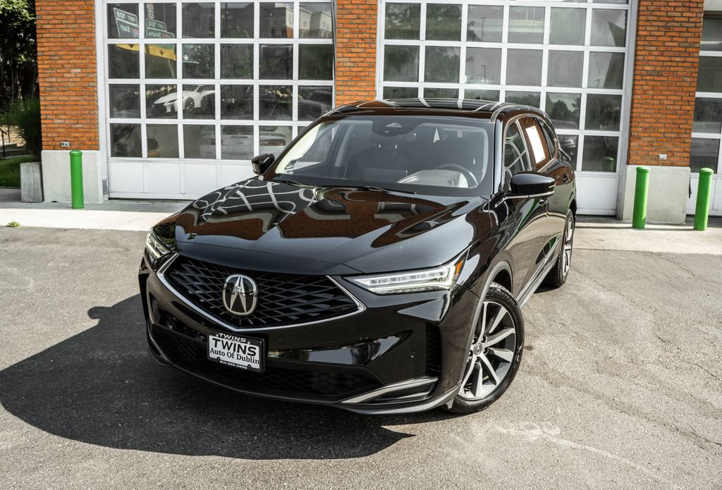 Used 2025 Acura MDX w/ Technology Package AWD/4WD image 2