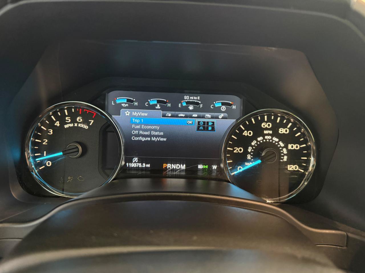 Used 2018 Ford F150 Platinum w/ Technology Package AWD/4WD image 30