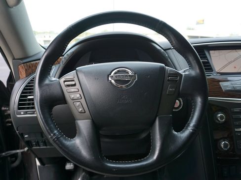 Used 2018 Nissan Armada SL AWD/4WD image 32