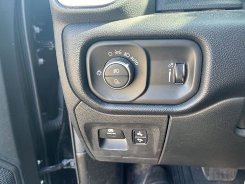 Used 2020 RAM 1500 Big Horn image 24