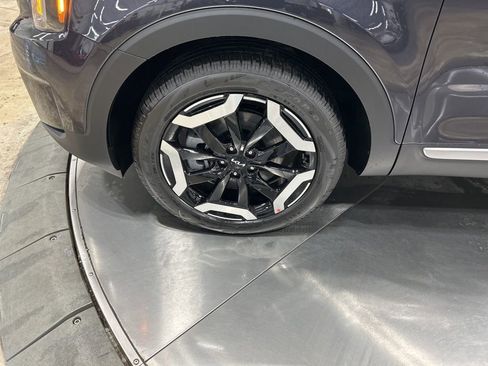 New 2025 Kia Telluride EX image 35