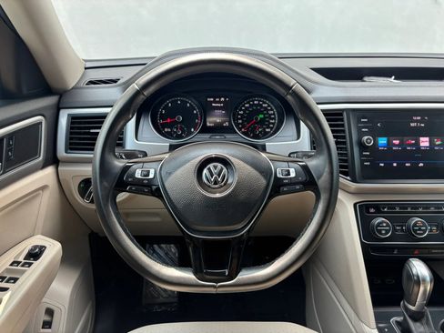 Used 2019 Volkswagen Atlas SE FWD image 23