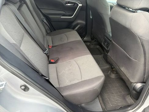 Used 2021 Toyota RAV4 XLE w/ Convenience Package AWD/4WD image 24