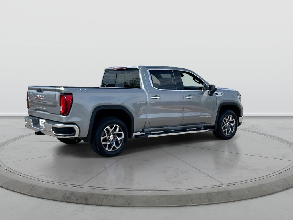 Used 2025 GMC Sierra 1500 SLT w/ SLT Premium Plus Package AWD/4WD image 8