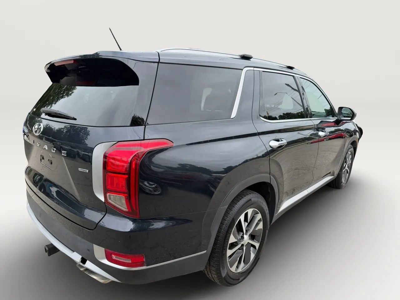 Used 2021 Hyundai Palisade SEL AWD/4WD image 3