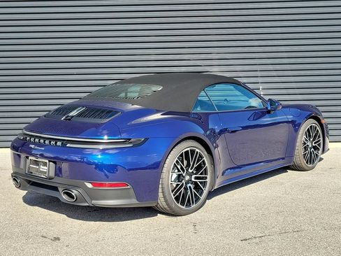 Used 2026 Porsche 911 Carrera RWD image 7