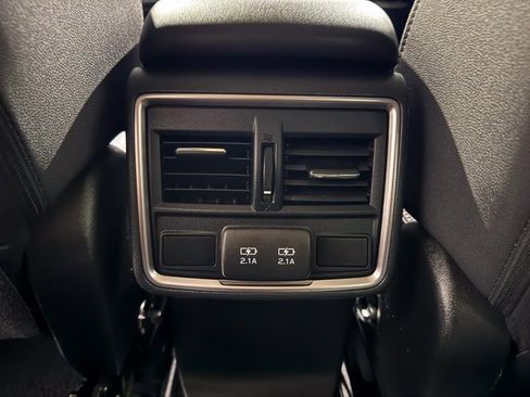 Used 2022 Subaru Forester Premium image 24