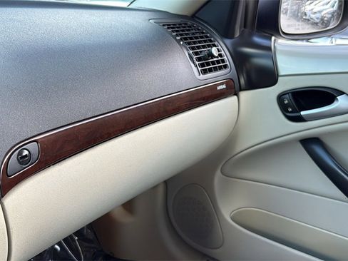 Used 2008 Saab 9-3 2.0T w/ Cold Weather Package image 24