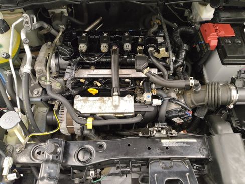 Used 2020 Nissan Versa S FWD image 30