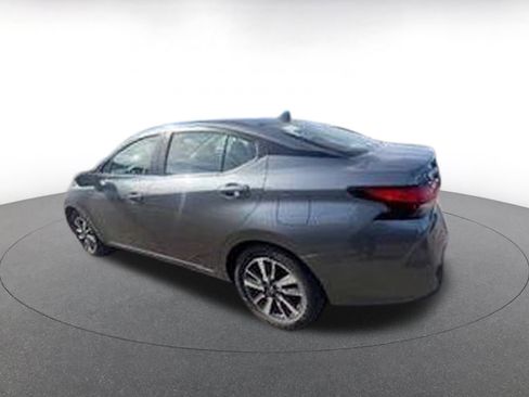 Used 2025 Nissan Versa SV image 7