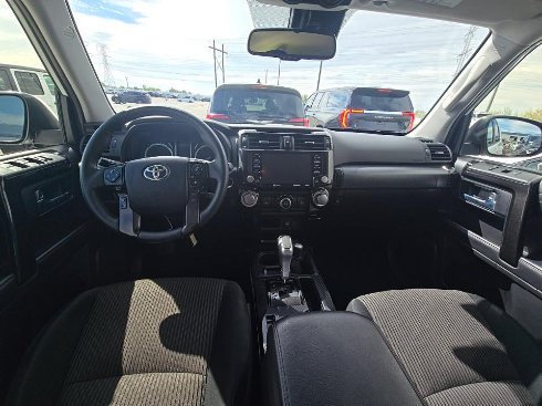 Used 2024 Toyota 4Runner TRD Off-Road AWD/4WD image 5