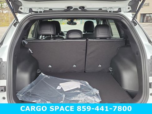 New 2026 Jeep Compass Latitude image 10