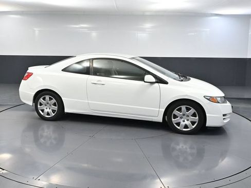 Used 2009 Honda Civic LX image 3