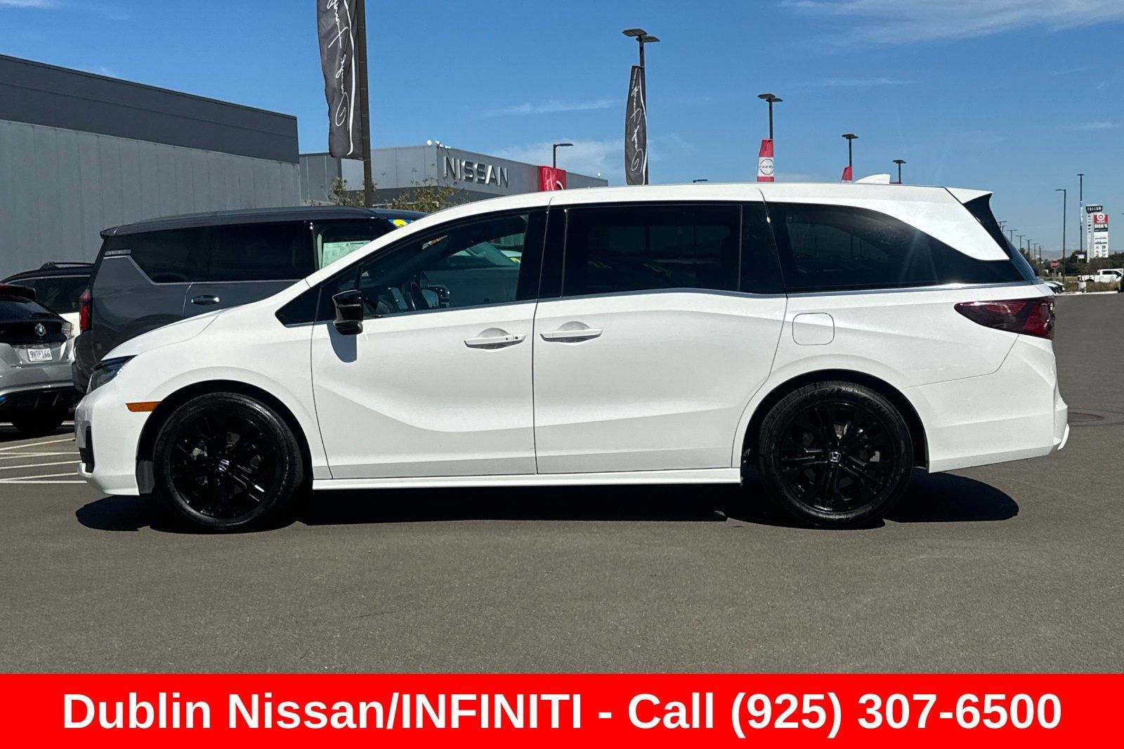 Used 2025 Honda Odyssey Sport-L image 7