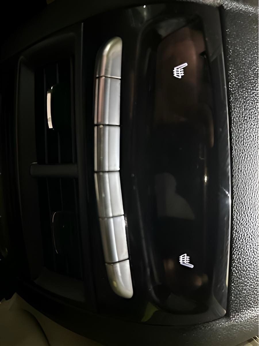 Used 2018 Cadillac XT5 Premium Luxury AWD/4WD image 22
