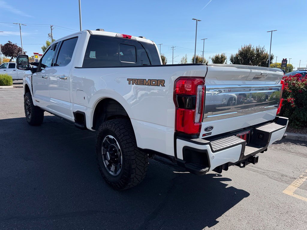 Used 2023 Ford F250 Platinum w/ Tremor Off-Road Package AWD/4WD image 5
