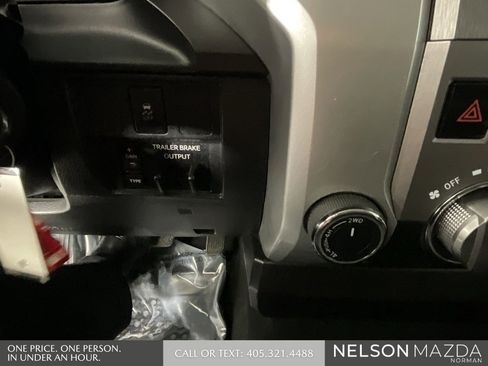 Used 2016 Toyota Tundra SR5 image 35