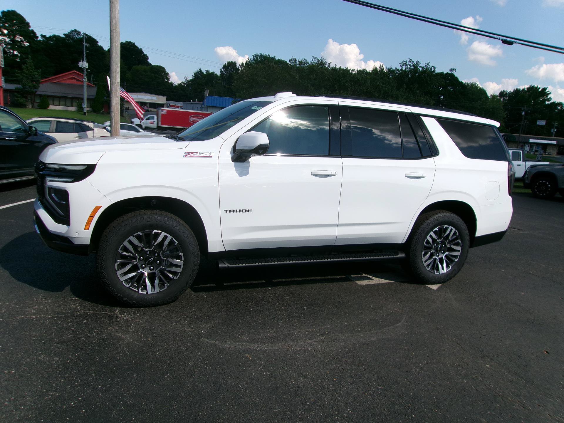 New 2026 Chevrolet Tahoe Z71 w/ Comfort Package AWD/4WD image 7