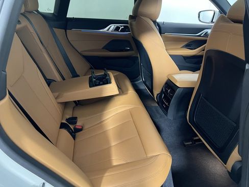 Used 2023 BMW i4 eDrive35 w/ Premium Package image 31