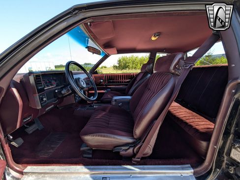 Used 1987 Chevrolet Monte Carlo SS image 23