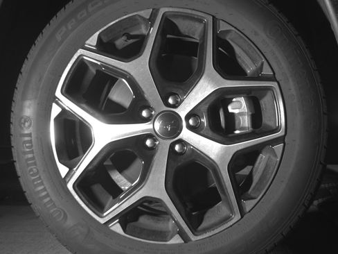 Used 2025 Jeep Compass Limited image 13