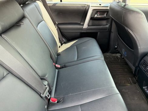 Used 2024 Toyota 4Runner TRD Sport w/ Technology Package AWD/4WD image 16