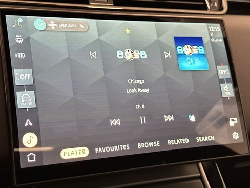 Used 2024 Land Rover Range Rover Evoque Dynamic SE image 20