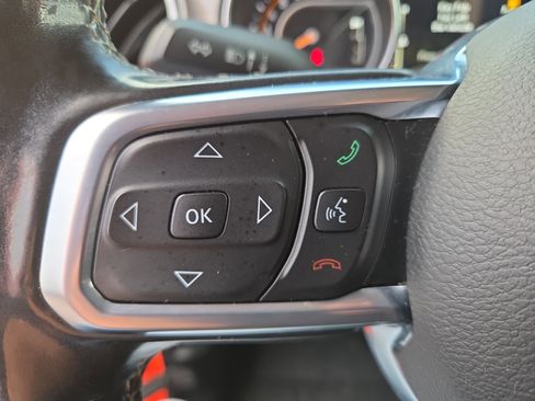 Used 2020 Jeep Gladiator Overland image 28