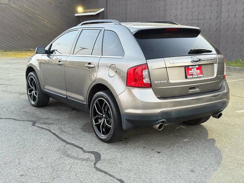 Used 2013 Ford Edge Limited AWD/4WD image 28