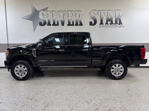 Used 2018 Ford F250 Platinum w/ Platinum Ultimate Package image 5