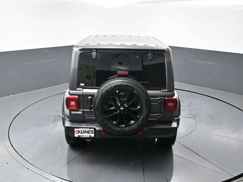 Used 2025 Jeep Wrangler Unlimited Sahara w/ Safety Group AWD/4WD image 46