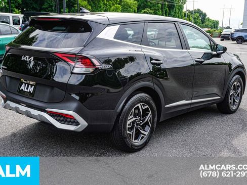 Used 2025 Kia Sportage LX FWD image 6