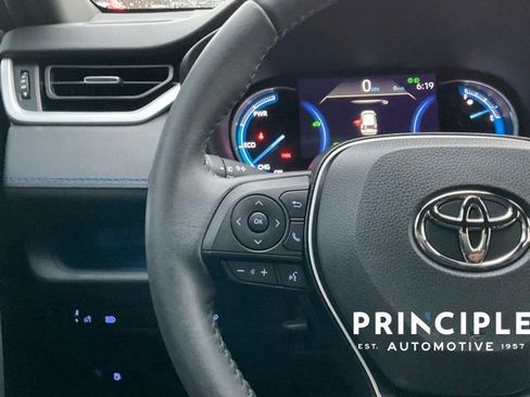 Used 2021 Toyota RAV4 XSE image 18