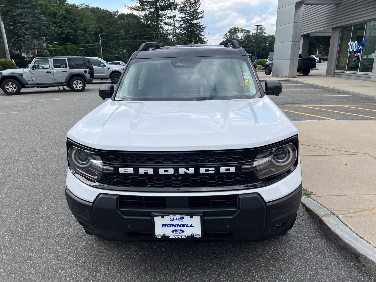 Used 2025 Ford Bronco Sport Outer Banks w/ Outer Banks Tech Package+ AWD/4WD image 2
