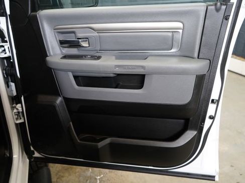 Used 2020 RAM 1500 Classic Warlock AWD/4WD image 45