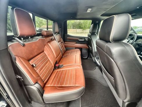 Used 2022 GMC Sierra 1500 Denali Ultimate AWD/4WD image 26